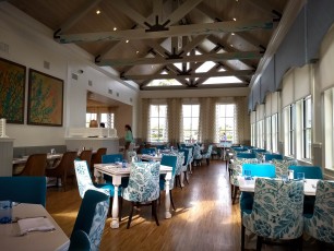 Island Dining at Sebastian's Bistro