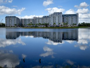 Riviera Resort
