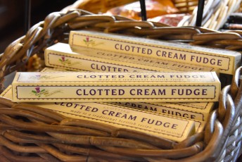 Clotted Creame Fudge