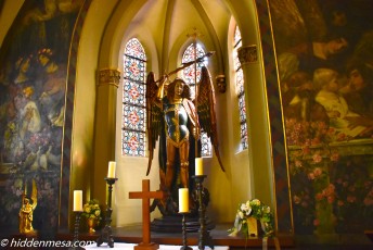 Angel at Schloss Burg