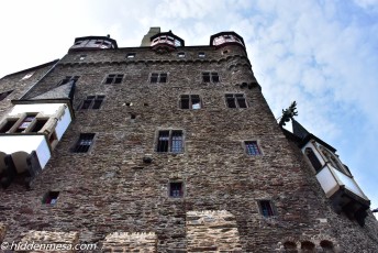 Castle Eltz Walls