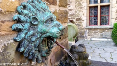 Fountain at Schloss Burg