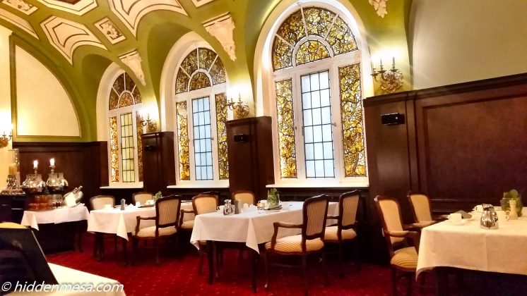 Restaurant In Der Nähe Von Schwerin Weinhaus Uhle – A Four Star Hotel in the German Town of Schwerin